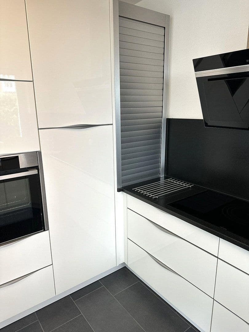 Prodej domu 308 m², pozemek 661 m², Essen, Severní Porýní-Vestfálsko Prodej domu 308 m², pozemek 661 m², Essen, Severní Porýní-Vestfálsko