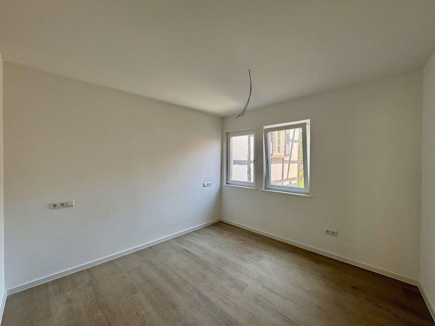 Pronájem bytu 3+1 62 m², Haupstraße 21, Bad Wimpfen, Bádensko-Württembersko Pronájem bytu 3+1 62 m², Haupstraße 21, Bad Wimpfen, Bádensko-Württembersko