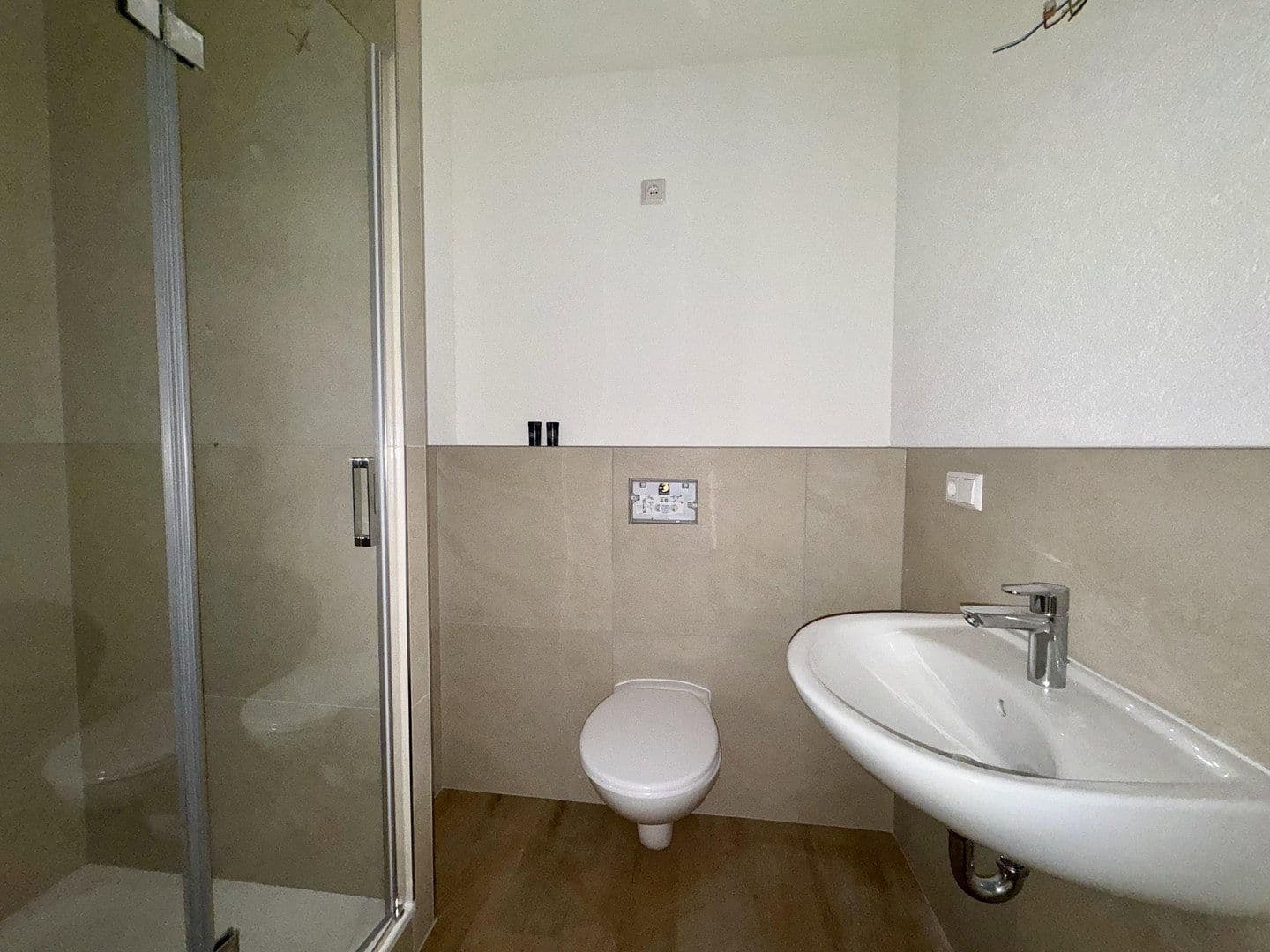 Pronájem bytu 3+1 62 m², Haupstraße 21, Bad Wimpfen, Bádensko-Württembersko Pronájem bytu 3+1 62 m², Haupstraße 21, Bad Wimpfen, Bádensko-Württembersko