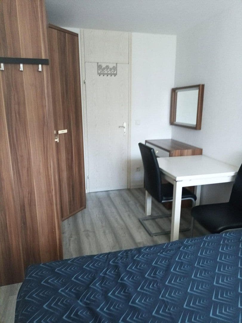 Prodej bytu 3+kk 87 m², Breslauer Straße 33, Esslingen am Neckar, Bádensko-Württembersko Prodej bytu 3+kk 87 m², Breslauer Straße 33, Esslingen am Neckar, Bádensko-Württembersko