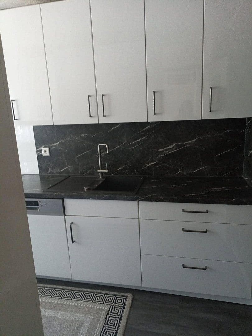 Prodej bytu 3+kk 87 m², Breslauer Straße 33, Esslingen am Neckar, Bádensko-Württembersko Prodej bytu 3+kk 87 m², Breslauer Straße 33, Esslingen am Neckar, Bádensko-Württembersko