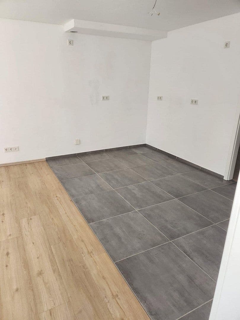 Pronájem bytu 3+1 97 m², Alte Handelsstraße 1, Attendorn, Severní Porýní-Vestfálsko Pronájem bytu 3+1 97 m², Alte Handelsstraße 1, Attendorn, Severní Porýní-Vestfálsko