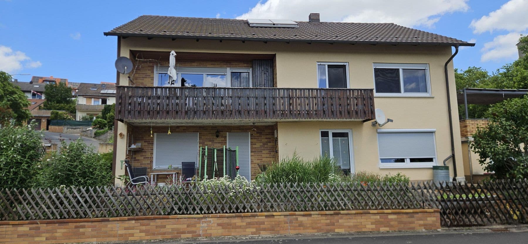 Prodej domu 166 m², pozemek 1.399 m², Gädheim, Bavorsko Prodej domu 166 m², pozemek 1.399 m², Gädheim, Bavorsko