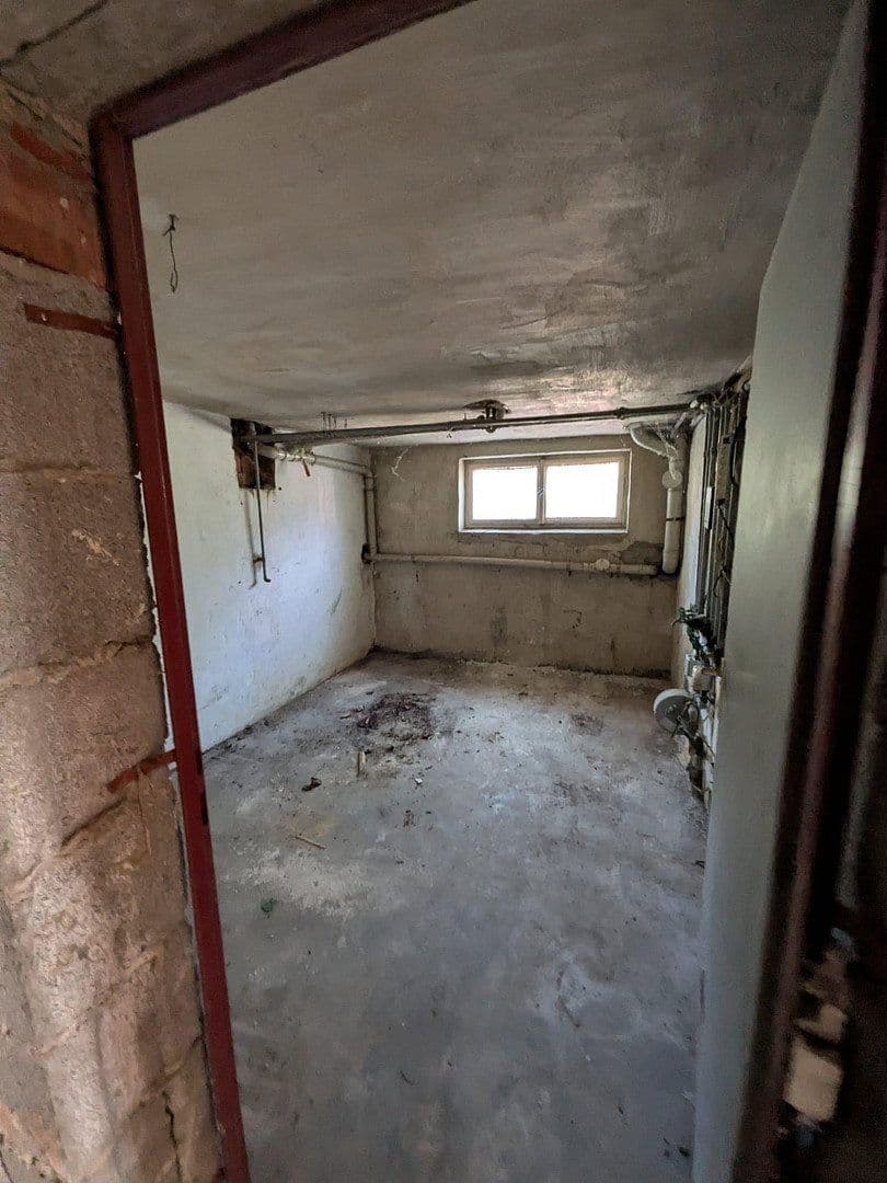 Prodej domu 172 m², pozemek 690 m², Laupheim, Bádensko-Württembersko Prodej domu 172 m², pozemek 690 m², Laupheim, Bádensko-Württembersko