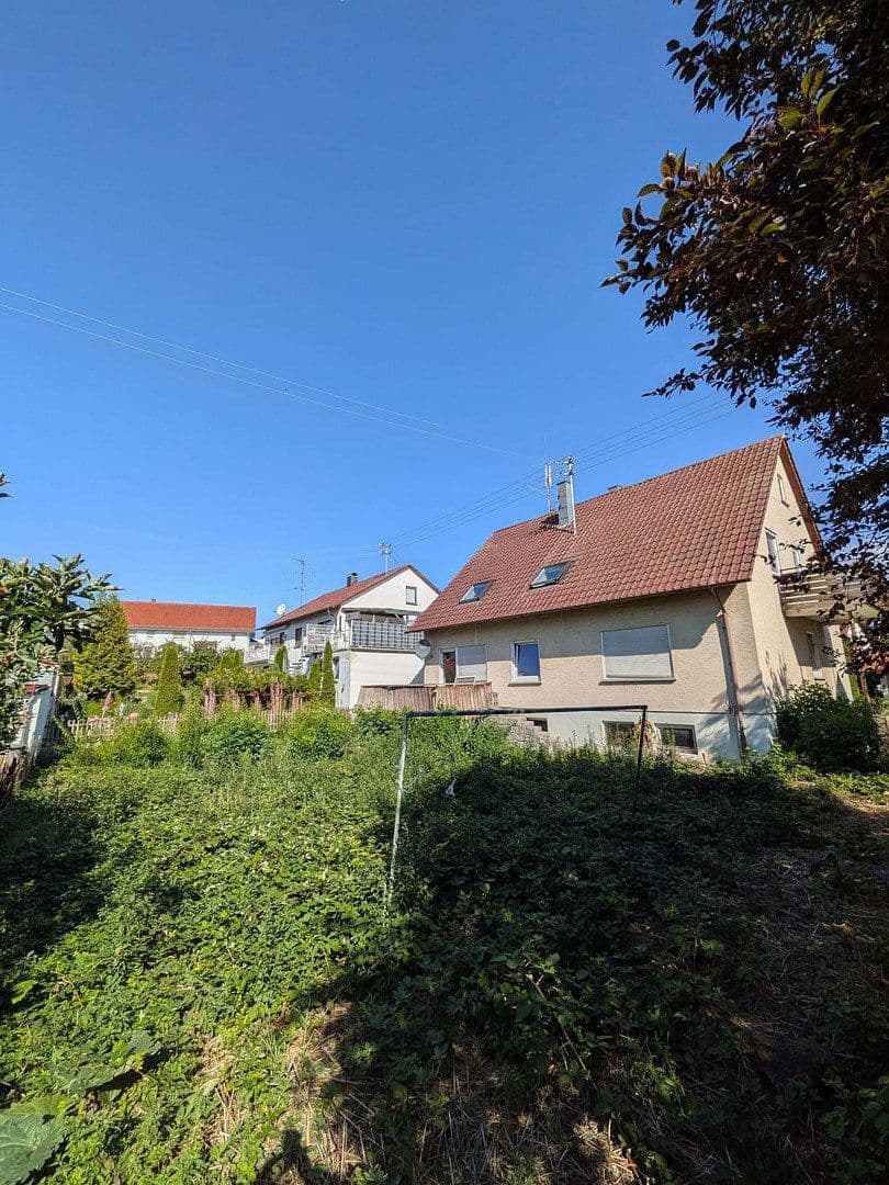 Prodej domu 172 m², pozemek 690 m², Laupheim, Bádensko-Württembersko Prodej domu 172 m², pozemek 690 m², Laupheim, Bádensko-Württembersko