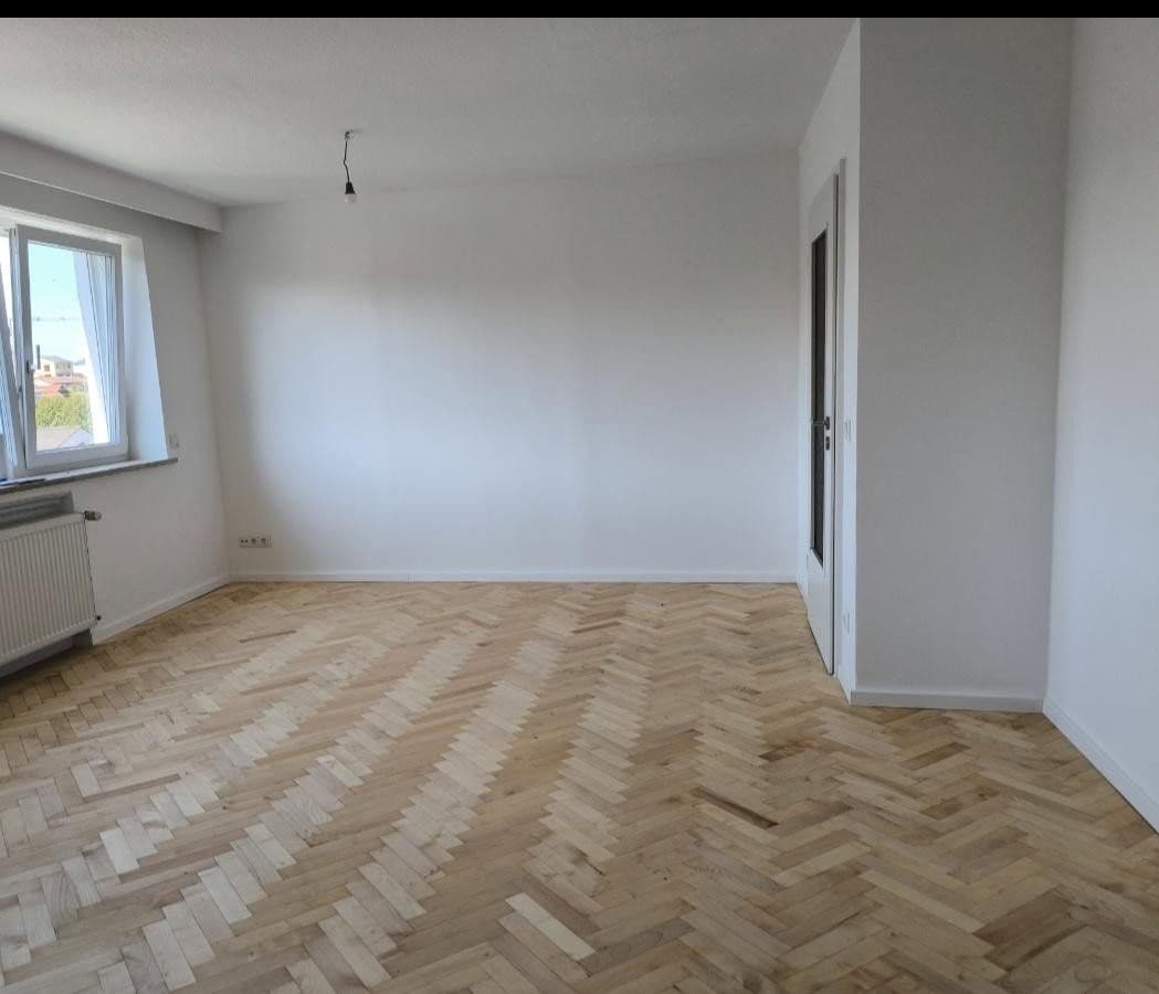 Prodej domu 350 m², pozemek 849 m², Dasing, Bavorsko Prodej domu 350 m², pozemek 849 m², Dasing, Bavorsko
