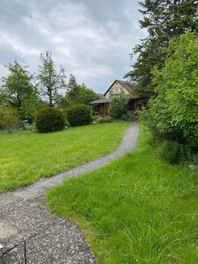 Prodej domu 456 m², pozemek 1.070 m², Gießen, Hessen Prodej domu 456 m², pozemek 1.070 m², Gießen, Hessen
