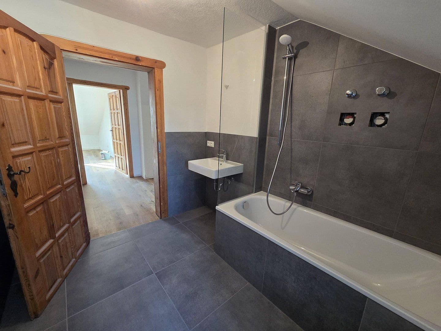Pronájem bytu 1+kk 43 m², Alaunstraße 82, Dresden, Sasko Pronájem bytu 1+kk 43 m², Alaunstraße 82, Dresden, Sasko
