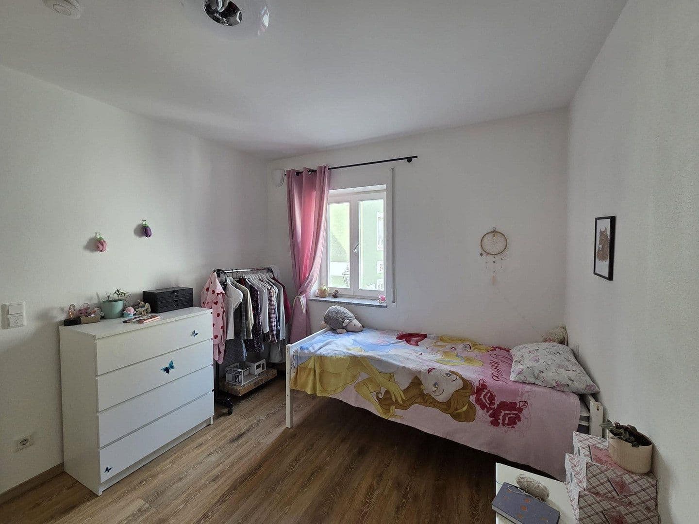 Pronájem bytu 3+1 83 m², Ulrichstr. 10, Abensberg, Bavorsko Pronájem bytu 3+1 83 m², Ulrichstr. 10, Abensberg, Bavorsko
