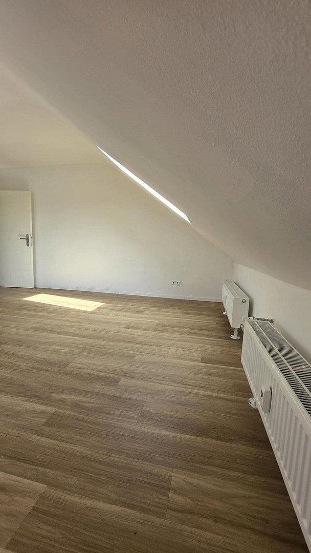 Pronájem bytu 2+kk 53 m², Eichendorffstrasse 18, Roßdorf, Hessen Pronájem bytu 2+kk 53 m², Eichendorffstrasse 18, Roßdorf, Hessen