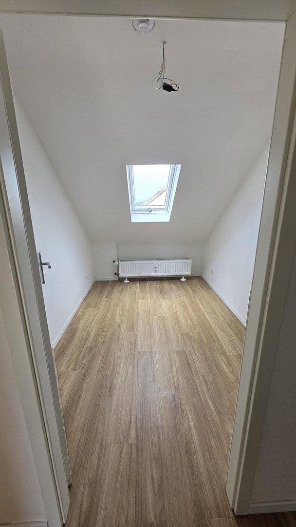 Pronájem bytu 2+kk 53 m², Eichendorffstrasse 18, Roßdorf, Hessen Pronájem bytu 2+kk 53 m², Eichendorffstrasse 18, Roßdorf, Hessen