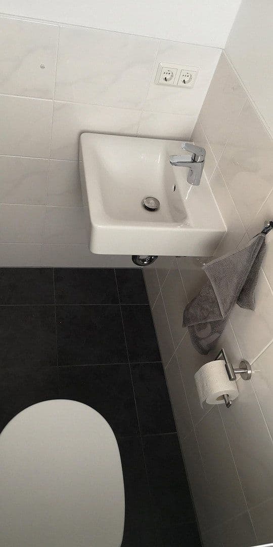 Pronájem domu 199 m², pozemek 334 m², Schlössleblick 4, Wehr, Bádensko-Württembersko Pronájem domu 199 m², pozemek 334 m², Schlössleblick 4, Wehr, Bádensko-Württembersko