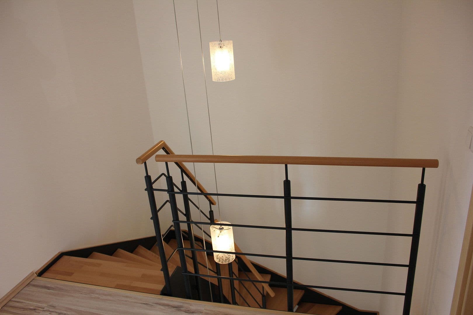 Pronájem domu 199 m², pozemek 334 m², Schlössleblick 4, Wehr, Bádensko-Württembersko Pronájem domu 199 m², pozemek 334 m², Schlössleblick 4, Wehr, Bádensko-Württembersko