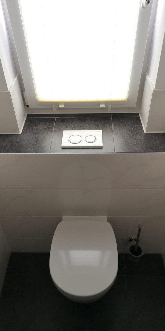 Pronájem domu 199 m², pozemek 334 m², Schlössleblick 4, Wehr, Bádensko-Württembersko Pronájem domu 199 m², pozemek 334 m², Schlössleblick 4, Wehr, Bádensko-Württembersko