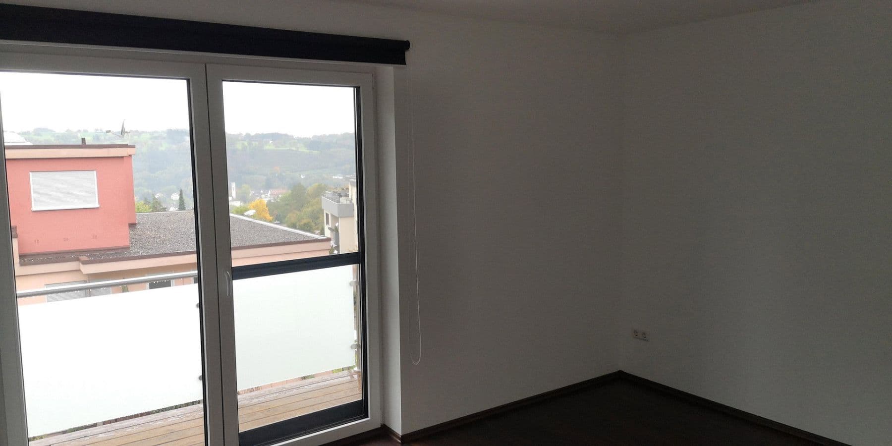 Pronájem domu 199 m², pozemek 334 m², Schlössleblick 4, Wehr, Bádensko-Württembersko Pronájem domu 199 m², pozemek 334 m², Schlössleblick 4, Wehr, Bádensko-Württembersko