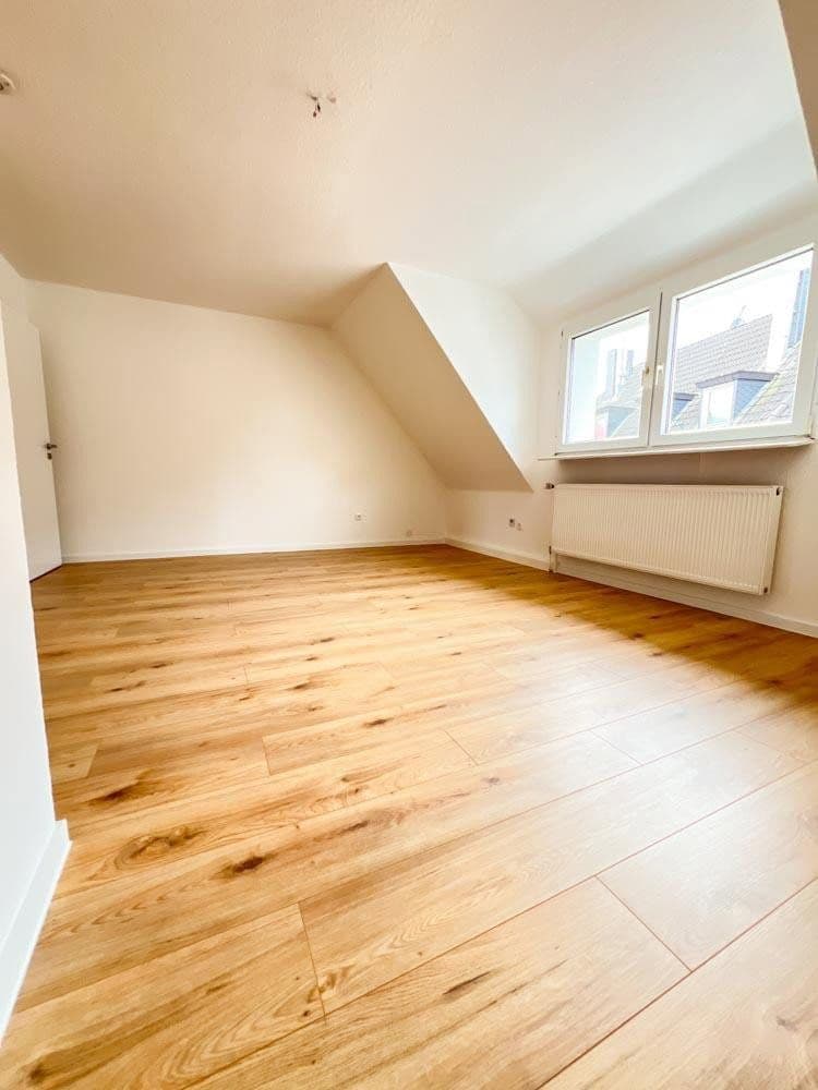 Prodej bytu 3+1 66 m², Wuppertal, Severní Porýní-Vestfálsko Prodej bytu 3+1 66 m², Wuppertal, Severní Porýní-Vestfálsko