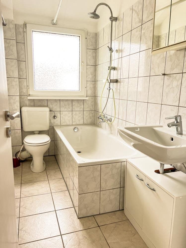 Prodej bytu 3+1 66 m², Wuppertal, Severní Porýní-Vestfálsko Prodej bytu 3+1 66 m², Wuppertal, Severní Porýní-Vestfálsko