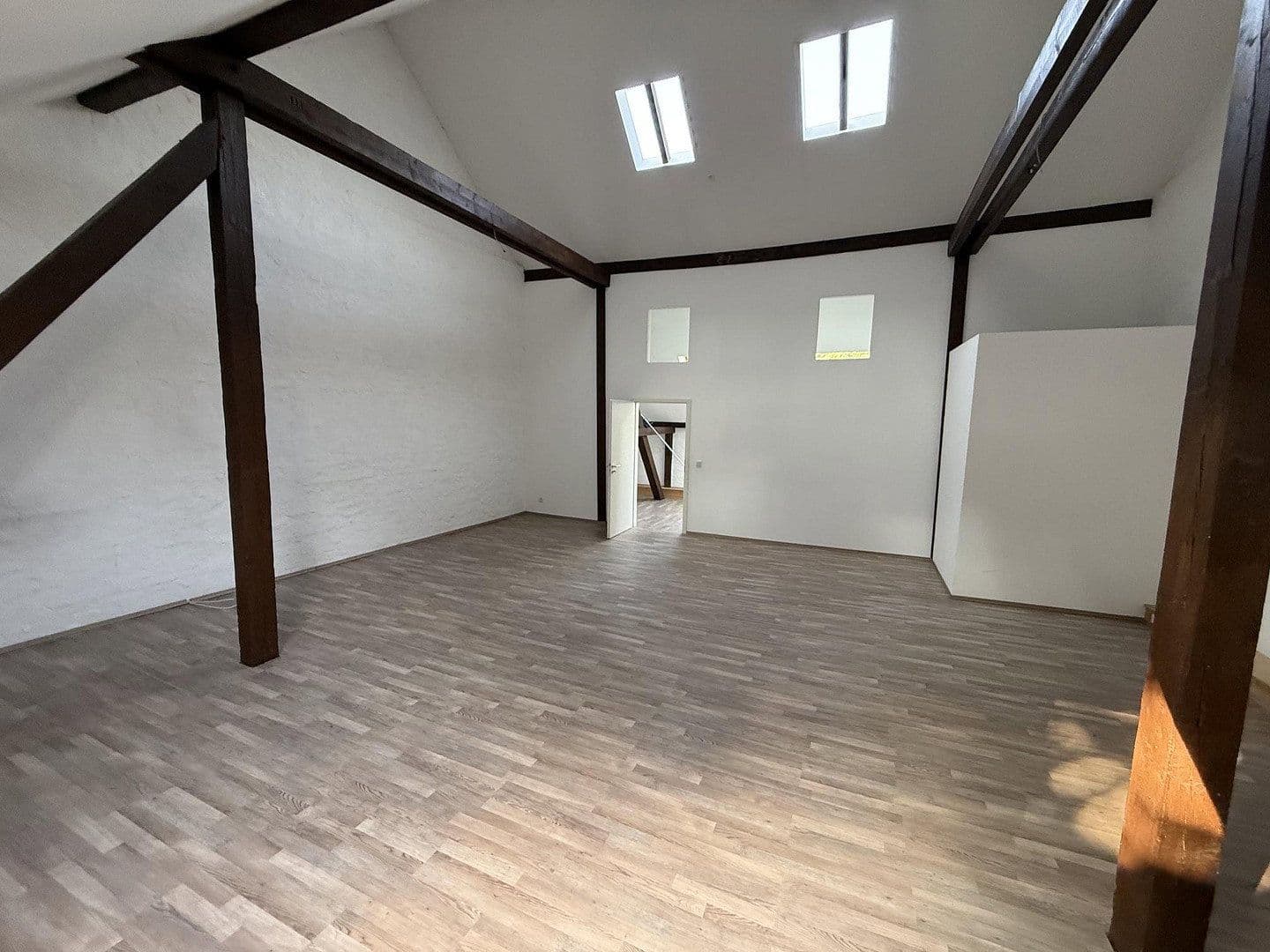 Pronájem kanceláře 74 m², Oberbenrader Straße 51, Krefeld, Severní Porýní-Vestfálsko Pronájem kanceláře 74 m², Oberbenrader Straße 51, Krefeld, Severní Porýní-Vestfálsko