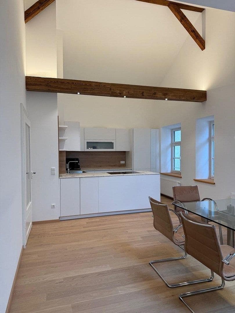 Pronájem bytu 4+1 141 m², Stadtplatz 10, Miesbach, Bavorsko Pronájem bytu 4+1 141 m², Stadtplatz 10, Miesbach, Bavorsko