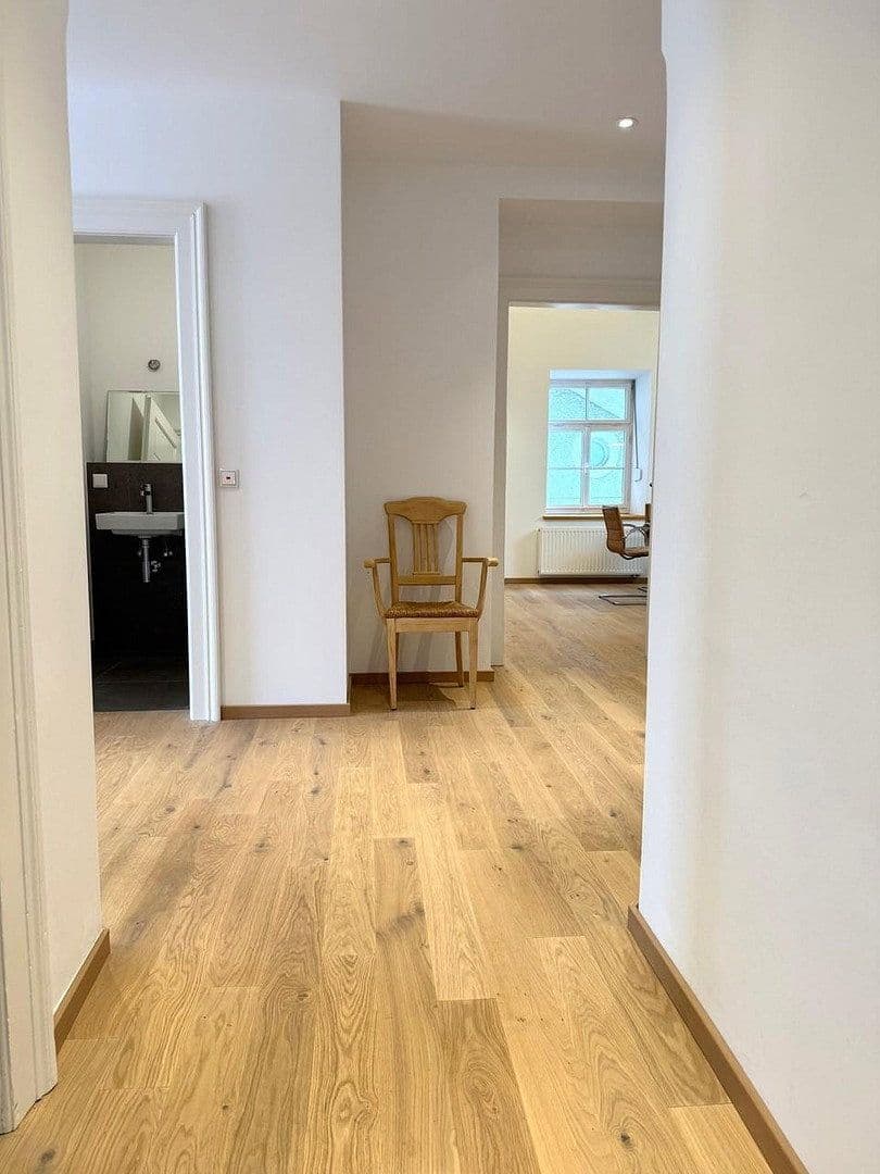 Pronájem bytu 4+1 141 m², Stadtplatz 10, Miesbach, Bavorsko Pronájem bytu 4+1 141 m², Stadtplatz 10, Miesbach, Bavorsko