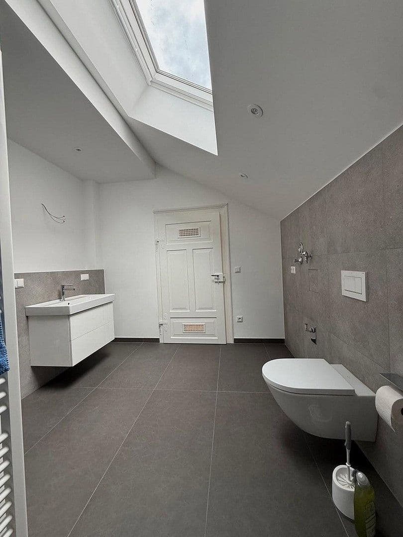 Pronájem bytu 4+1 141 m², Stadtplatz 10, Miesbach, Bavorsko Pronájem bytu 4+1 141 m², Stadtplatz 10, Miesbach, Bavorsko