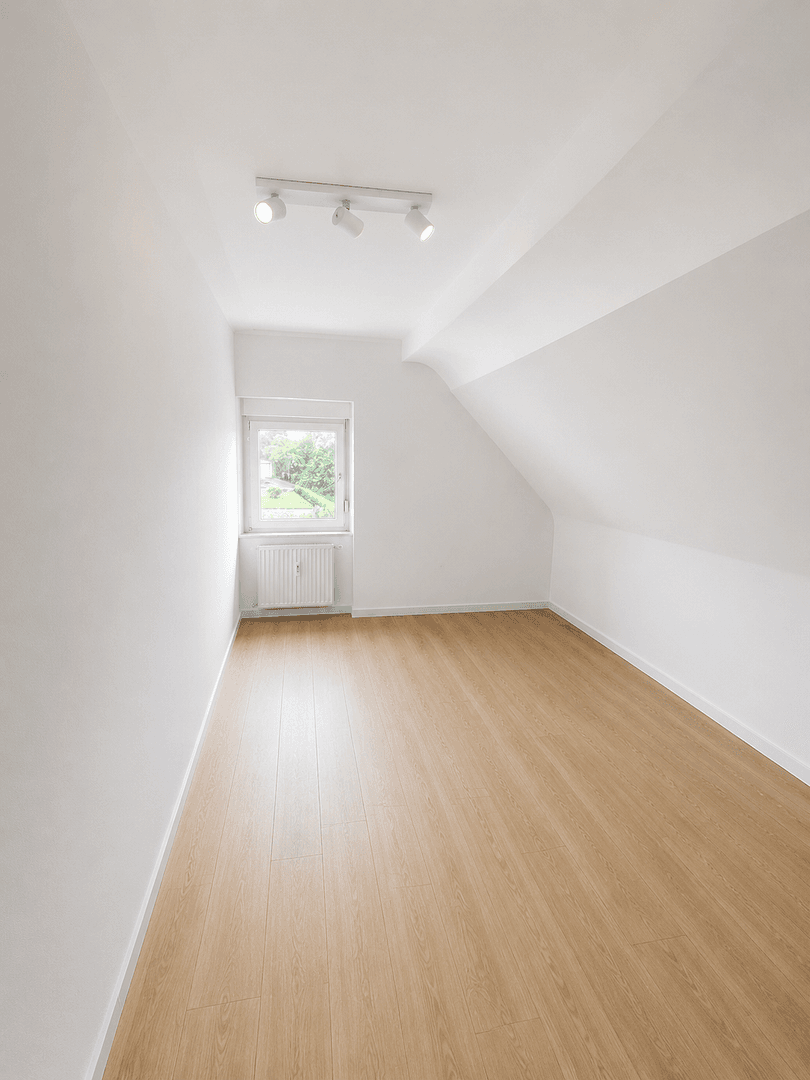 Pronájem bytu 3+1 70 m², Hahnenbachstraße 58, Hahnenbach, Porýní-Falc Pronájem bytu 3+1 70 m², Hahnenbachstraße 58, Hahnenbach, Porýní-Falc