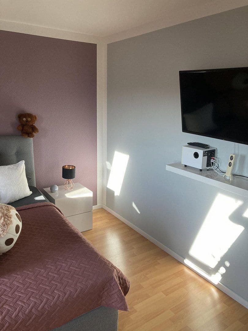 Pronájem bytu 2+1 59 m², Grimmaische Str. 58, Döbeln, Sasko Pronájem bytu 2+1 59 m², Grimmaische Str. 58, Döbeln, Sasko