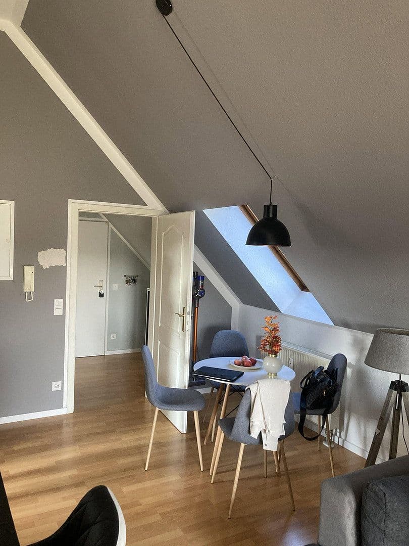 Pronájem bytu 2+1 59 m², Grimmaische Str. 58, Döbeln, Sasko Pronájem bytu 2+1 59 m², Grimmaische Str. 58, Döbeln, Sasko
