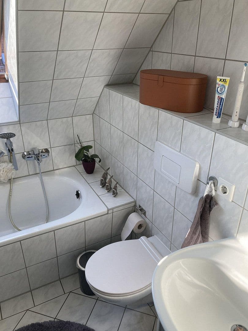 Pronájem bytu 2+1 59 m², Grimmaische Str. 58, Döbeln, Sasko Pronájem bytu 2+1 59 m², Grimmaische Str. 58, Döbeln, Sasko
