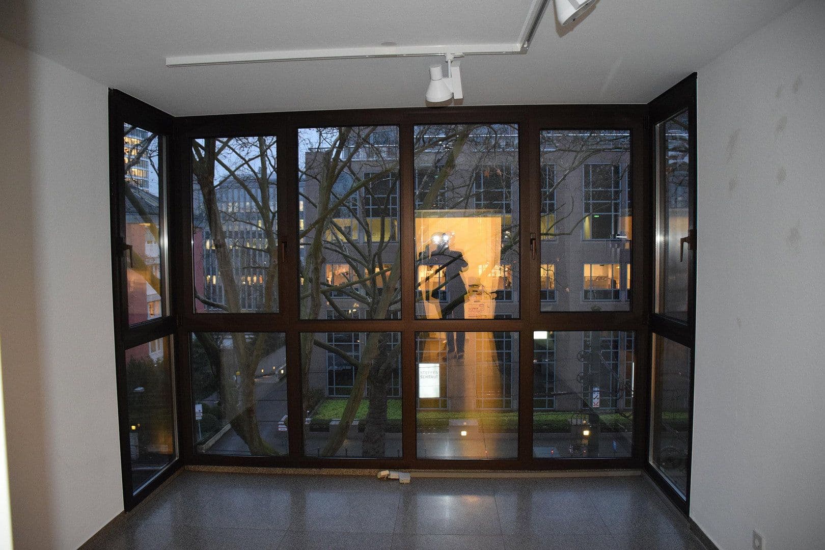 Pronájem kanceláře 130 m², Kaiserswerther Str. 144, Düsseldorf, Severní Porýní-Vestfálsko Pronájem kanceláře 130 m², Kaiserswerther Str. 144, Düsseldorf, Severní Porýní-Vestfálsko