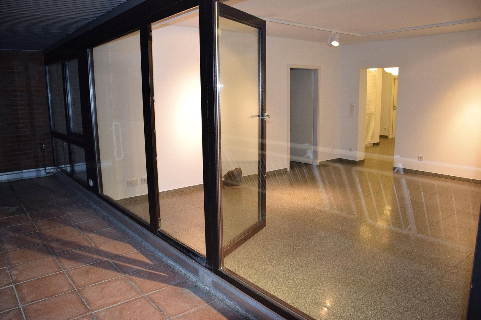 Pronájem kanceláře 130 m², Kaiserswerther Str. 144, Düsseldorf, Severní Porýní-Vestfálsko Pronájem kanceláře 130 m², Kaiserswerther Str. 144, Düsseldorf, Severní Porýní-Vestfálsko