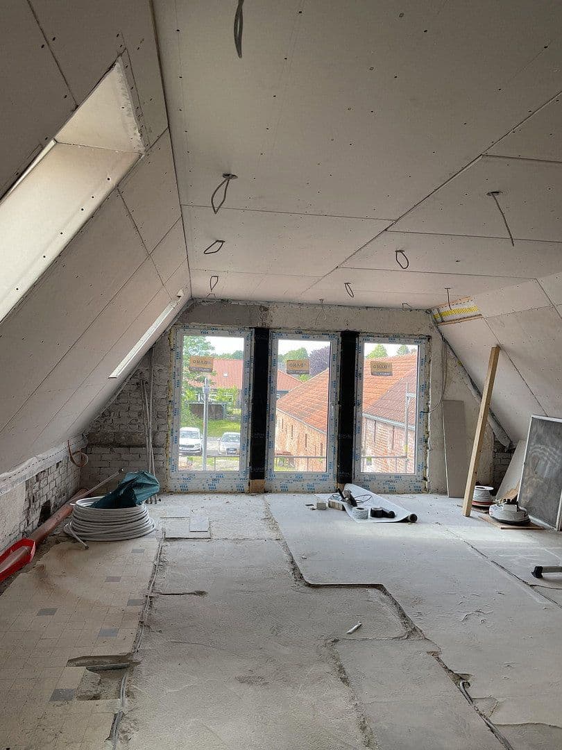 Pronájem bytu 3+1 80 m², Hauptstraße 50a, Hage, Dolní Sasko Pronájem bytu 3+1 80 m², Hauptstraße 50a, Hage, Dolní Sasko