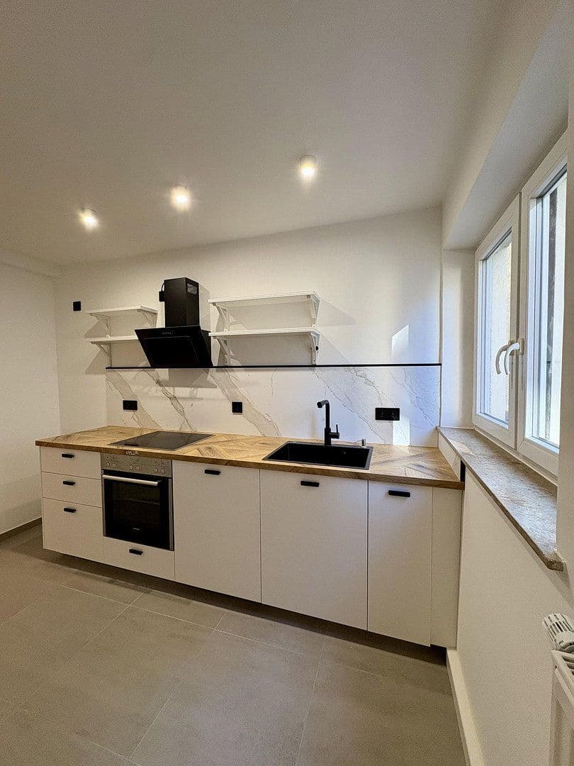 Pronájem bytu 2+1 58 m², Adlerstraße 23, Stuttgart, Bádensko-Württembersko Pronájem bytu 2+1 58 m², Adlerstraße 23, Stuttgart, Bádensko-Württembersko