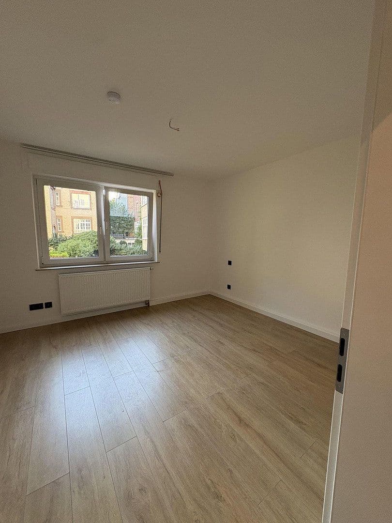 Pronájem bytu 2+1 58 m², Adlerstraße 23, Stuttgart, Bádensko-Württembersko Pronájem bytu 2+1 58 m², Adlerstraße 23, Stuttgart, Bádensko-Württembersko