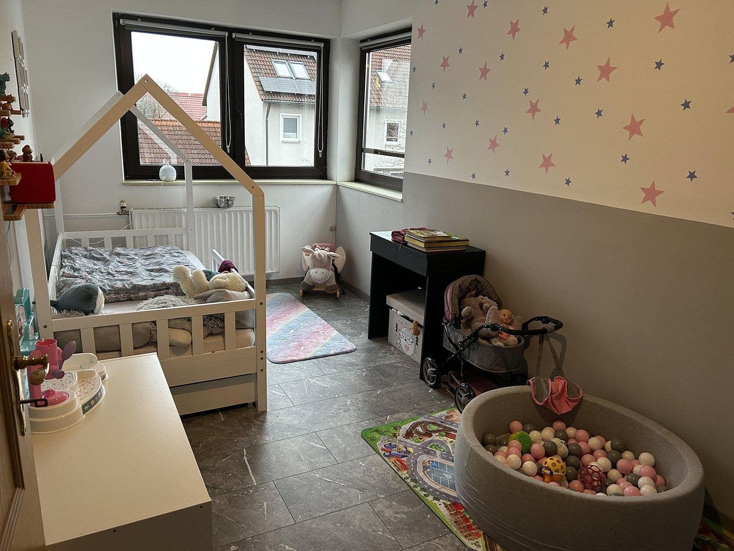 Pronájem domu 110 m², pozemek 210 m², Langenzenn, Bavorsko Pronájem domu 110 m², pozemek 210 m², Langenzenn, Bavorsko