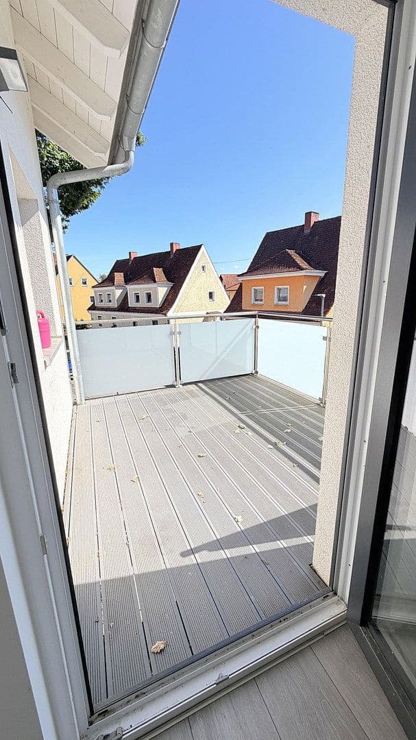 Pronájem bytu 3+1 71 m², Nibelungenweg 2, Plattling, Bavorsko Pronájem bytu 3+1 71 m², Nibelungenweg 2, Plattling, Bavorsko