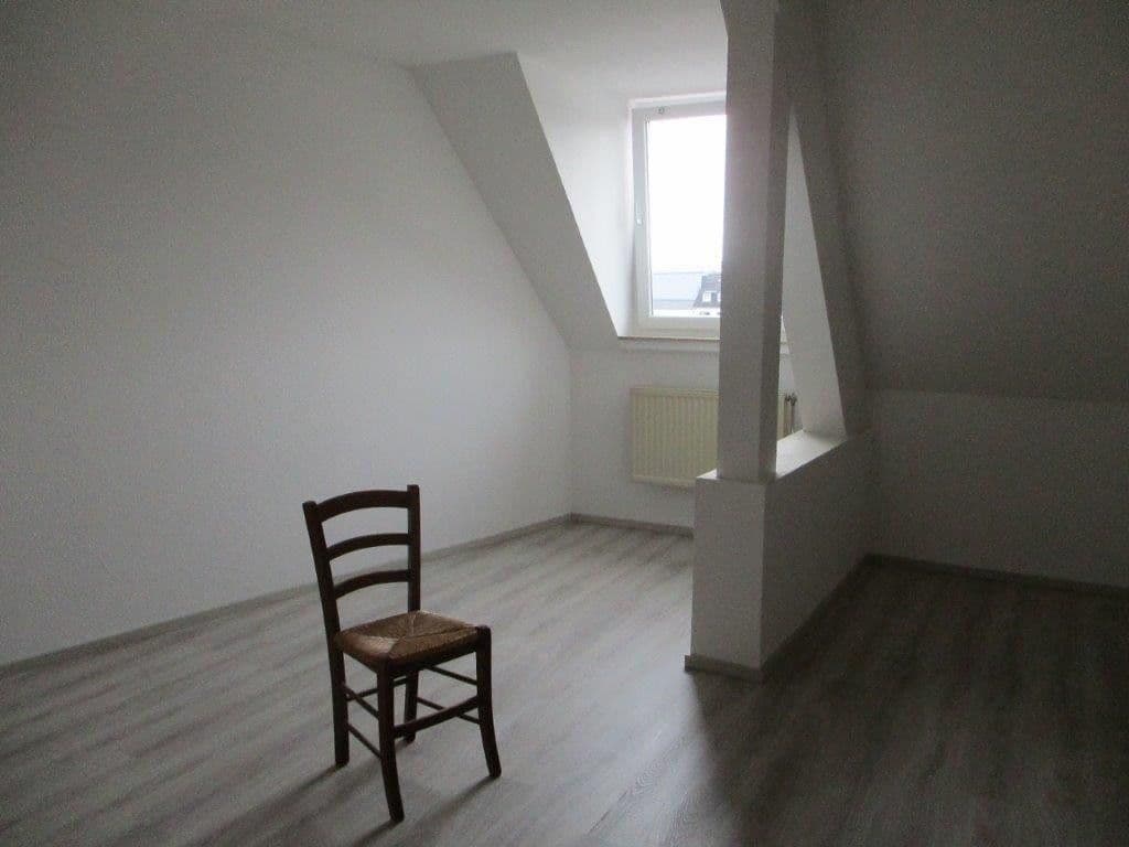 Prodej bytu 3+1 113 m², Peterstrasse, Cáchy, Severní Porýní-Vestfálsko Prodej bytu 3+1 113 m², Peterstrasse, Cáchy, Severní Porýní-Vestfálsko