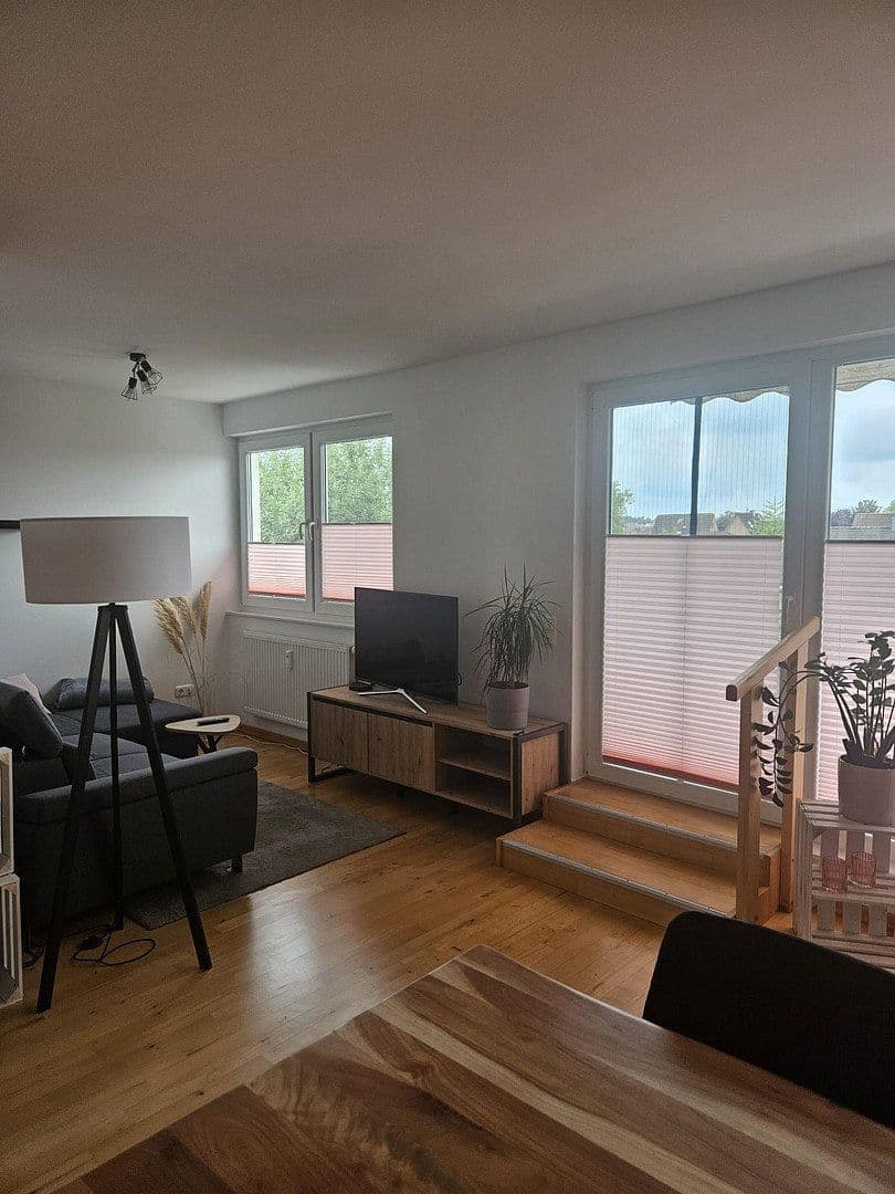 Pronájem bytu 2+1 60 m², Stelle, Dolní Sasko Pronájem bytu 2+1 60 m², Stelle, Dolní Sasko