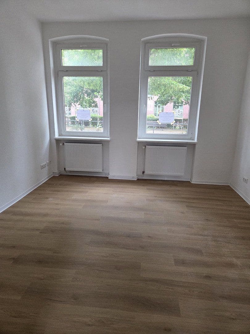 Pronájem bytu 3+1 64 m², Demminer Straße 12, Jarmen, Mecklenburg-Vorpommern Pronájem bytu 3+1 64 m², Demminer Straße 12, Jarmen, Mecklenburg-Vorpommern