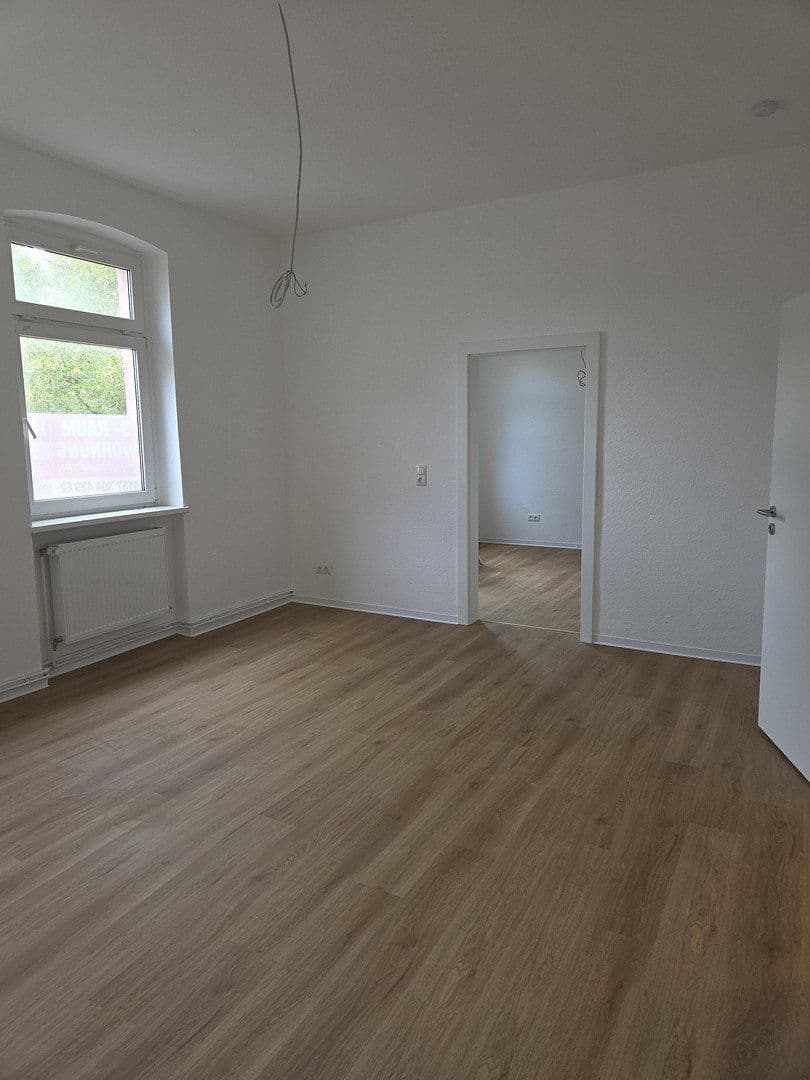 Pronájem bytu 3+1 64 m², Demminer Straße 12, Jarmen, Mecklenburg-Vorpommern Pronájem bytu 3+1 64 m², Demminer Straße 12, Jarmen, Mecklenburg-Vorpommern