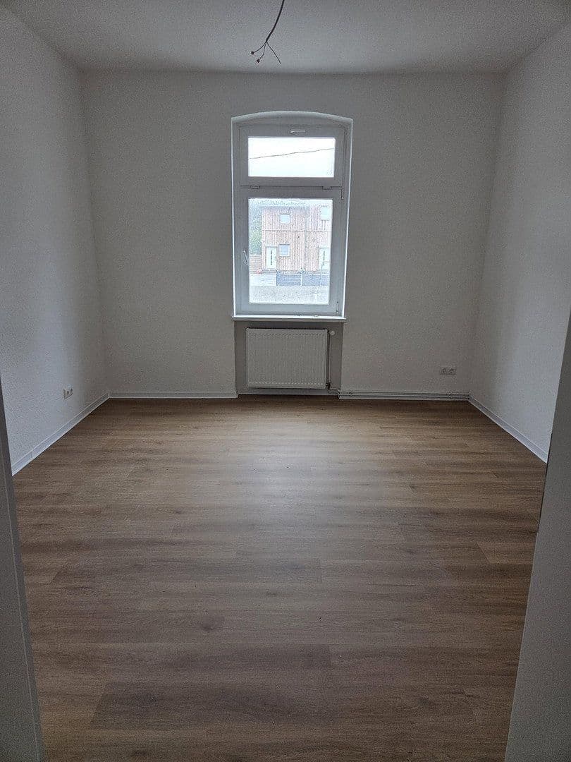 Pronájem bytu 3+1 64 m², Demminer Straße 12, Jarmen, Mecklenburg-Vorpommern Pronájem bytu 3+1 64 m², Demminer Straße 12, Jarmen, Mecklenburg-Vorpommern