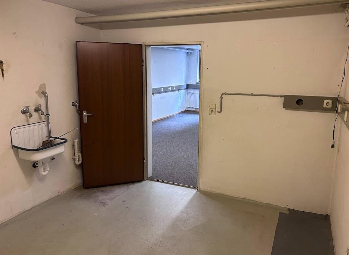 Prodej domu 180 m², pozemek 577 m², Luitpoldstr. 19 c, Krailling, Bavorsko Prodej domu 180 m², pozemek 577 m², Luitpoldstr. 19 c, Krailling, Bavorsko