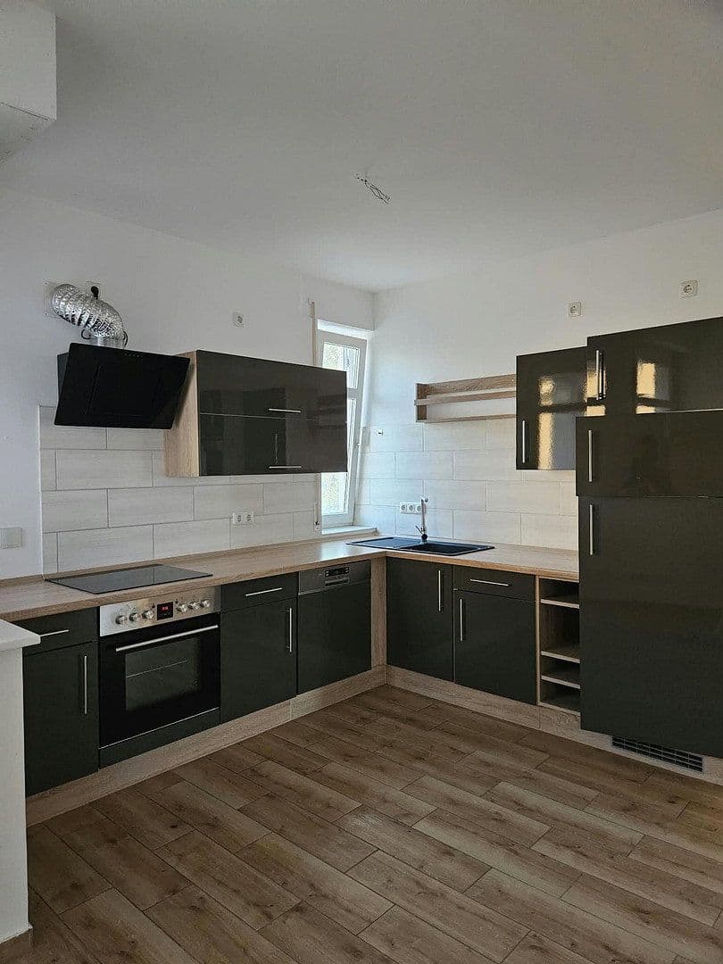 Pronájem bytu 4+1 116 m², Groß-Bieberau, Hessen Pronájem bytu 4+1 116 m², Groß-Bieberau, Hessen