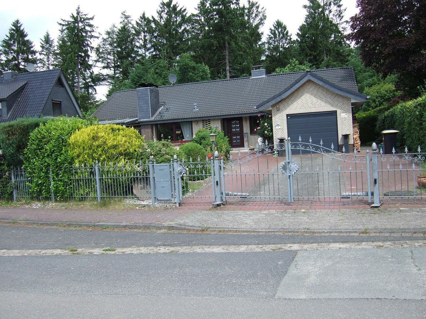Prodej domu 150 m², pozemek 1.080 m², Drestedt, Dolní Sasko Prodej domu 150 m², pozemek 1.080 m², Drestedt, Dolní Sasko