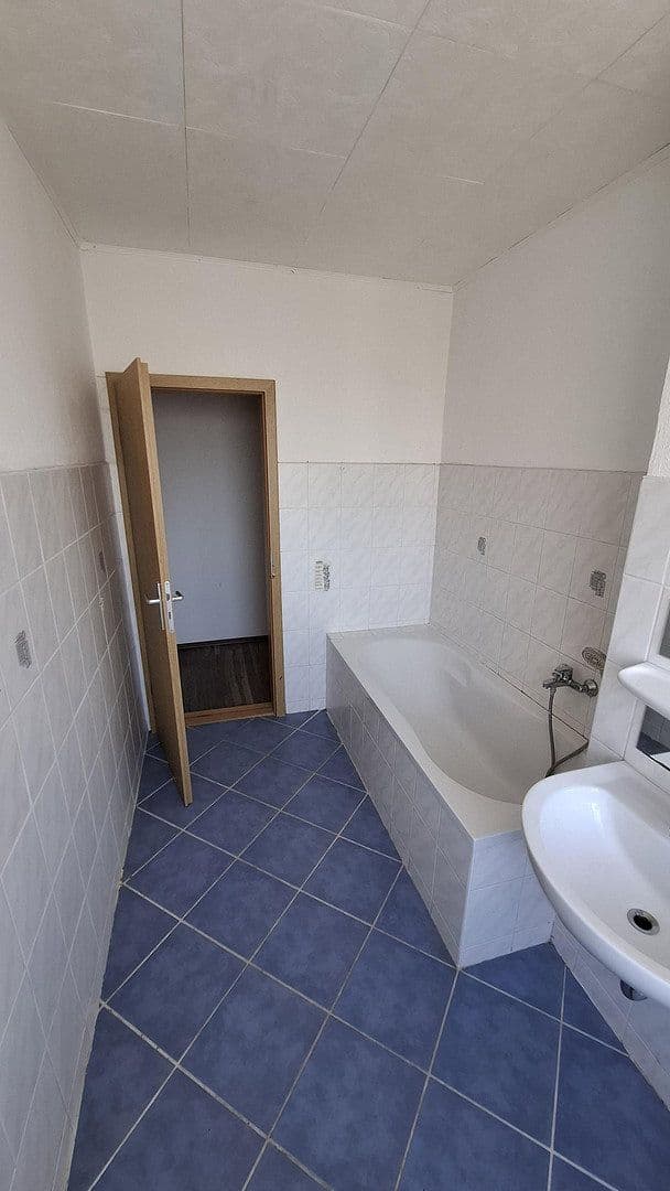 Pronájem bytu 4+1 82 m², Nitzschkaer Straße 5D, Wurzen, Sasko Pronájem bytu 4+1 82 m², Nitzschkaer Straße 5D, Wurzen, Sasko