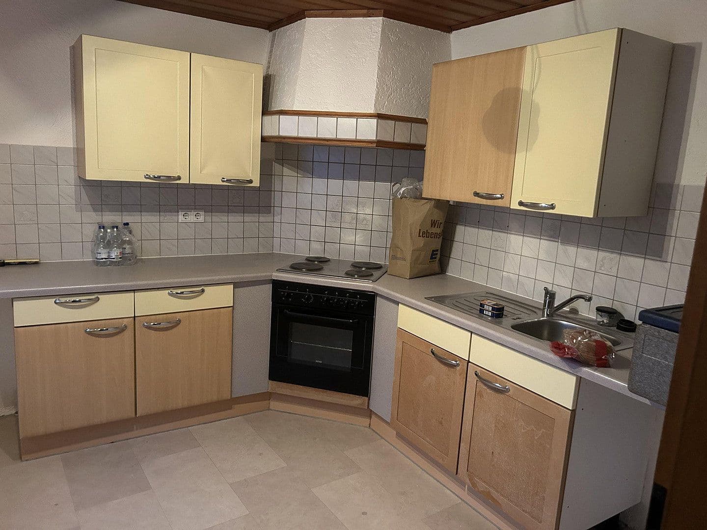 Pronájem domu 140 m², pozemek 140 m², Bahnhof str 10, Altmannstein, Bavorsko Pronájem domu 140 m², pozemek 140 m², Bahnhof str 10, Altmannstein, Bavorsko
