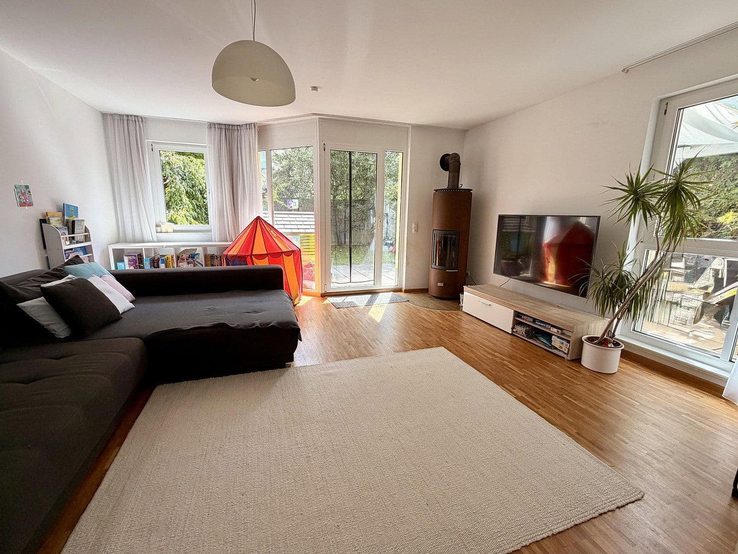 Prodej domu 156 m², pozemek 245 m², Fauststraße 52, München, Bavorsko Prodej domu 156 m², pozemek 245 m², Fauststraße 52, München, Bavorsko