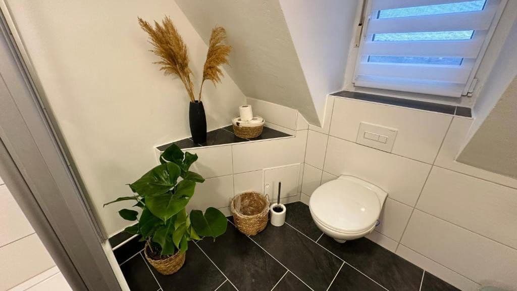 Pronájem bytu 2+1 50 m², Wiprechtstraße 38, Borna, Sasko Pronájem bytu 2+1 50 m², Wiprechtstraße 38, Borna, Sasko