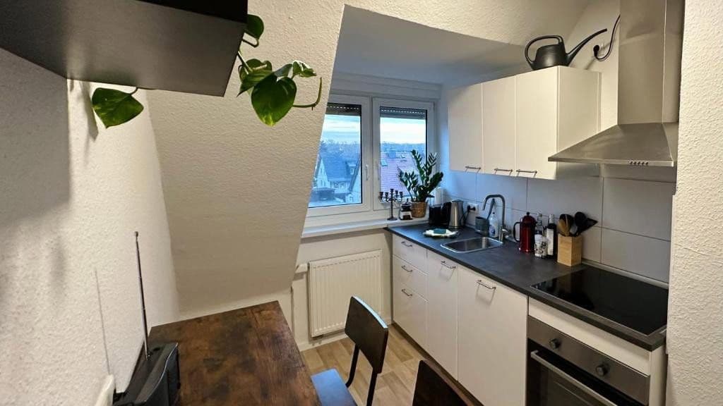 Pronájem bytu 2+1 50 m², Wiprechtstraße 38, Borna, Sasko Pronájem bytu 2+1 50 m², Wiprechtstraße 38, Borna, Sasko