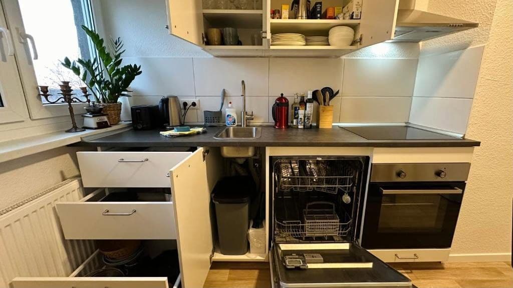Pronájem bytu 2+1 50 m², Wiprechtstraße 38, Borna, Sasko Pronájem bytu 2+1 50 m², Wiprechtstraße 38, Borna, Sasko
